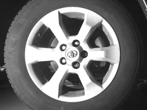 Used 2010 Toyota RAV4 Limited AWD/4WD image 10