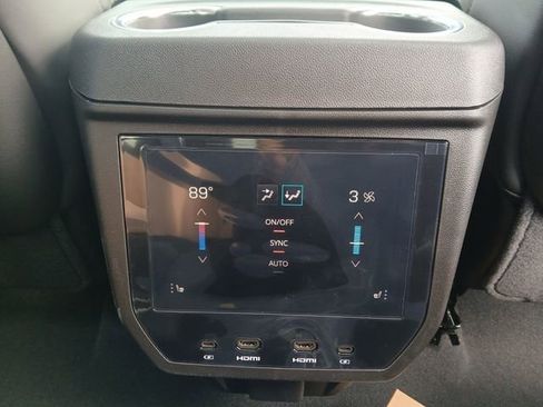New 2026 GMC Yukon AT4 Ultimate w/ LPO, Illumination Package AWD/4WD image 34