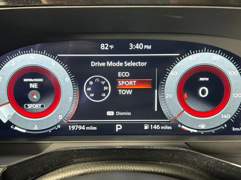 Used 2024 Nissan Pathfinder Platinum AWD/4WD image 27
