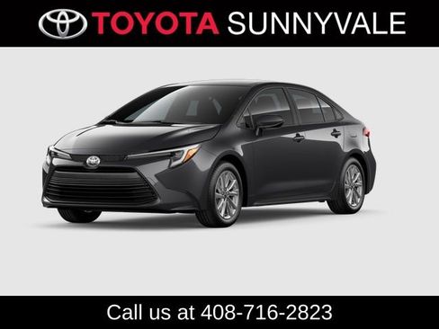 Used 2023 Toyota Corolla LE image 1