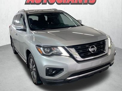 Used 2017 Nissan Pathfinder S
