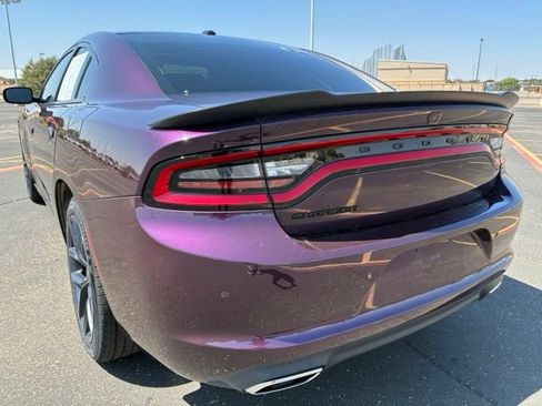 Used 2021 Dodge Charger SXT w/ Blacktop Package RWD image 4