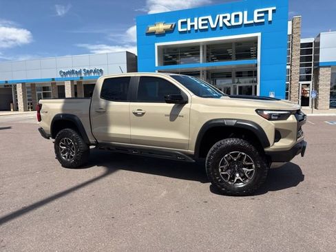 Certified 2024 Chevrolet Colorado ZR2 w/ Technology Package AWD/4WD image 1