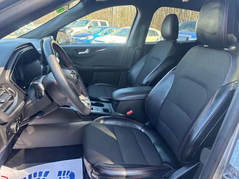 Used 2024 Ford Escape ST-Line w/ Tech Pack #1 image 14