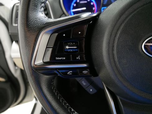 Used 2019 Subaru Outback 2.5i Limited AWD/4WD image 28