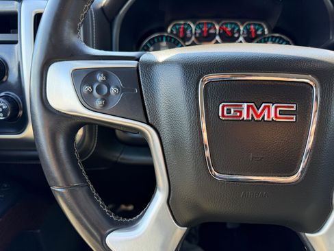Used 2017 GMC Sierra 1500 SLE w/ SLE Value Package AWD/4WD image 39