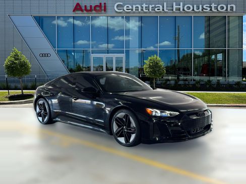 Used 2023 Audi RS e-tron GT w/ Carbon Performance Package image 7