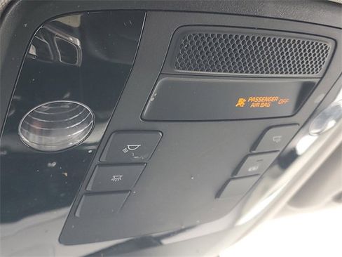 Used 2024 Kia Carnival LX image 28