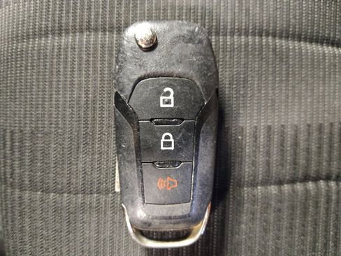 Used 2020 Ford F150 XL w/ Equipment Group 101A Mid RWD image 32