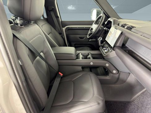 Used 2026 Land Rover Defender 130 S AWD/4WD image 26