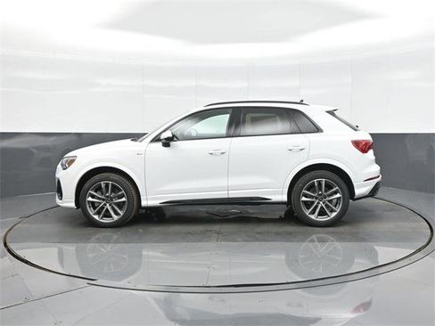 New 2025 Audi Q3 2.0T Premium image 4