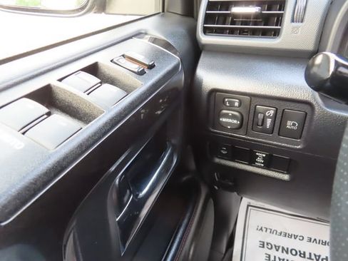 Used 2021 Toyota 4Runner Venture w/ Moonroof Package AWD/4WD image 32