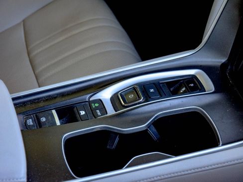 Used 2019 Honda Accord Touring image 20