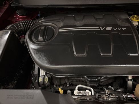 Used 2019 Jeep Cherokee Limited AWD/4WD image 26