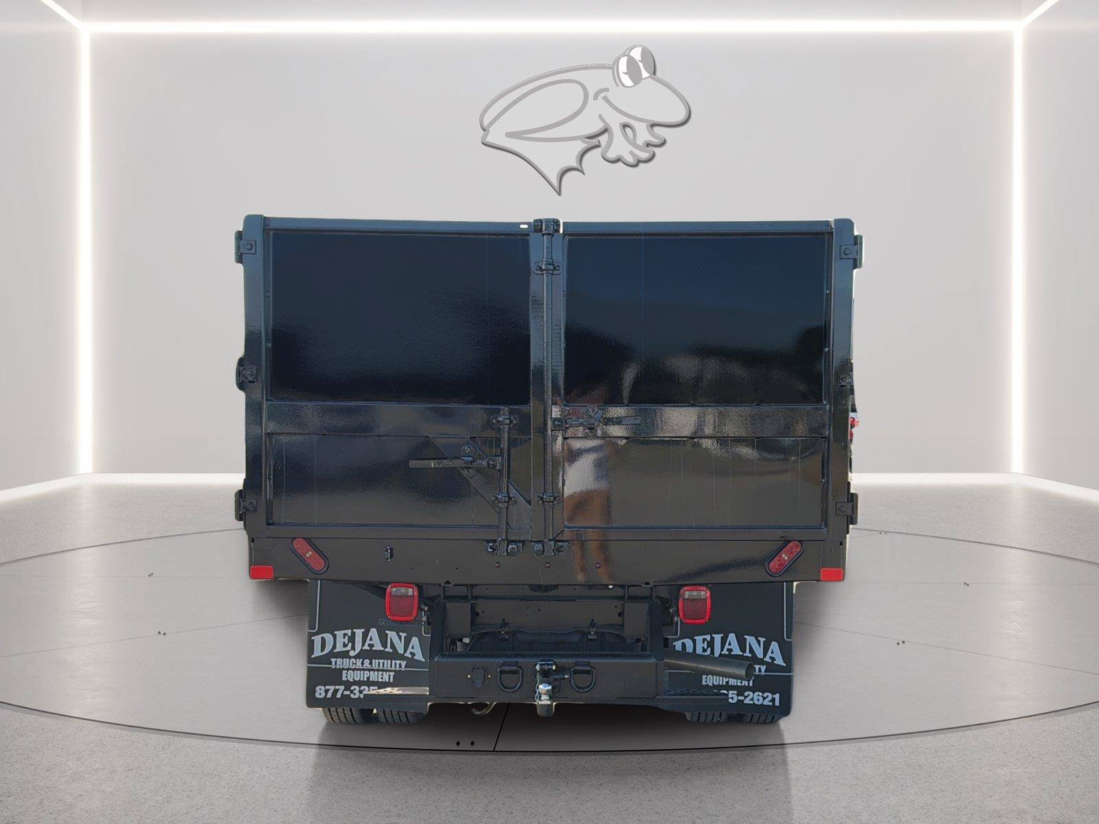Used 2024 Ford F550 4x4 SuperCab Super Duty image 4