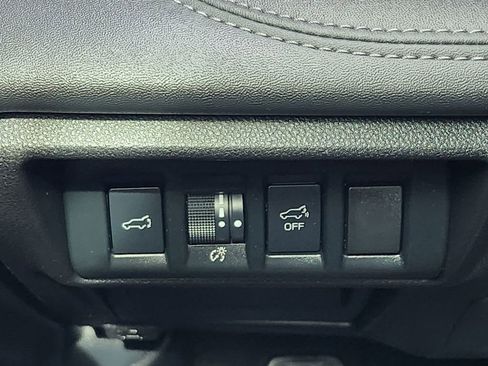 Used 2023 Subaru Outback Touring XT image 11