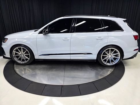 Used 2020 Audi SQ7 Prestige w/ Prestige Package AWD/4WD image 10