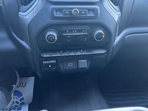 Used 2020 Chevrolet Silverado 1500 Custom Trail Boss w/ Custom Convenience Package image 31