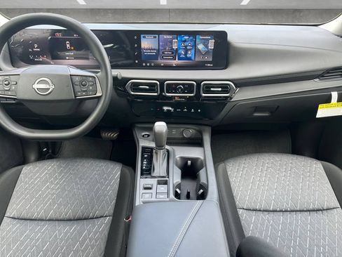 New 2026 Nissan Sentra SV FWD image 4