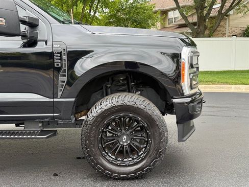 Used 2023 Ford F250 XLT w/ XLT Premium Package AWD/4WD image 12