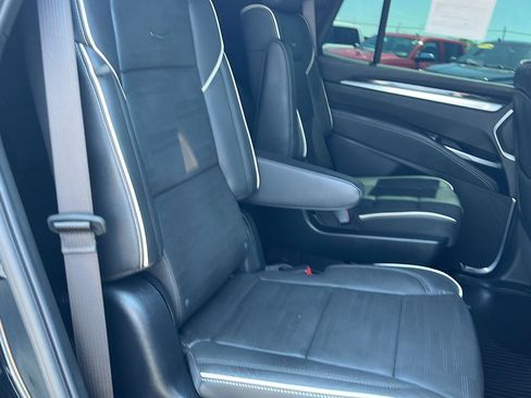 Used 2025 Cadillac Escalade Sport w/ Touring Package AWD/4WD image 26
