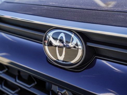 New 2026 Toyota Grand Highlander Limited image 6