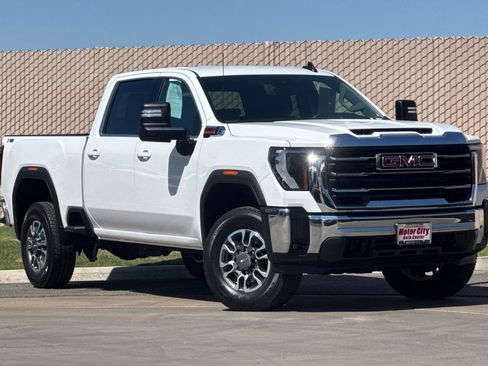Used 2025 GMC Sierra 2500 SLE w/ Max Trailering Package AWD/4WD image 2
