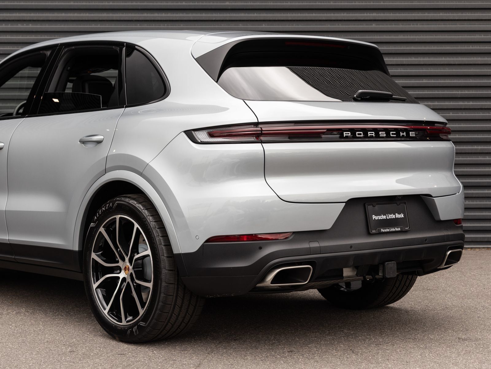 Certified 2026 Porsche Cayenne AWD/4WD image 11