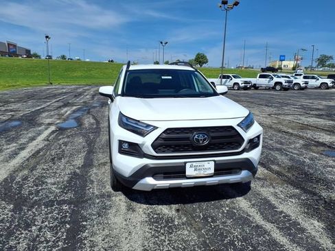 Used 2024 Toyota RAV4 Adventure AWD/4WD image 3