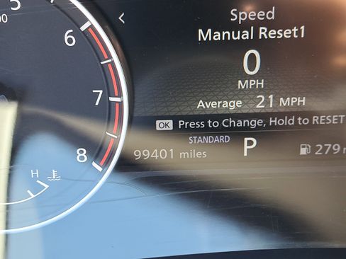 Used 2021 Nissan Rogue S FWD image 24