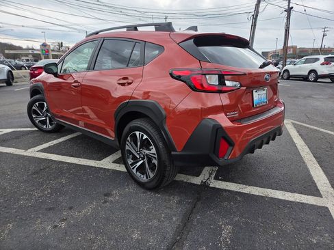 Certified 2025 Subaru Crosstrek 2.0i Premium image 4