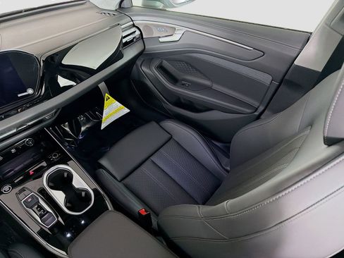 New 2026 Audi A6 Premium Plus AWD/4WD image 24