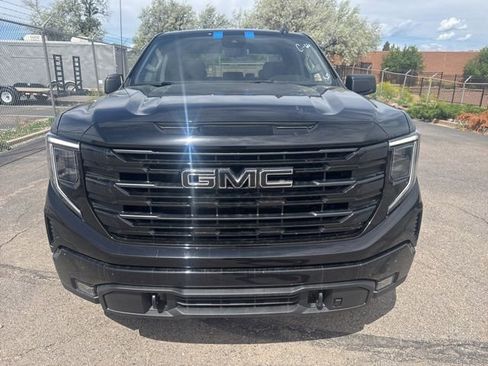 Used 2024 GMC Sierra 1500 Elevation w/ LPO, Elevation Black Package AWD/4WD image 4