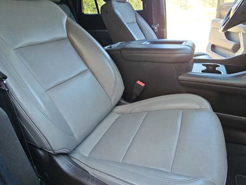 Used 2021 GMC Yukon SLT image 22