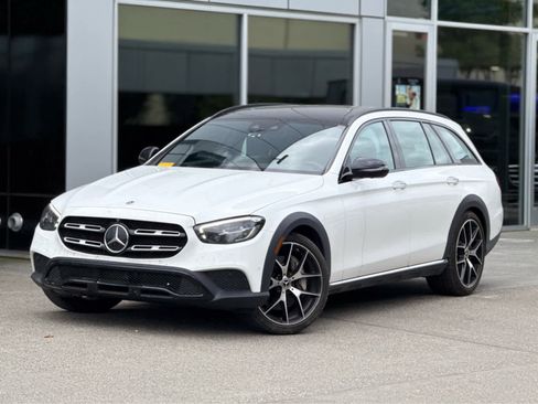 Used 2023 Mercedes-Benz E 450 4MATIC All-Terrain Wagon image 2