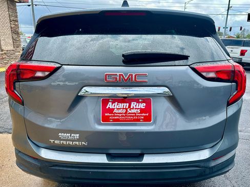 Used 2020 GMC Terrain SLE image 6