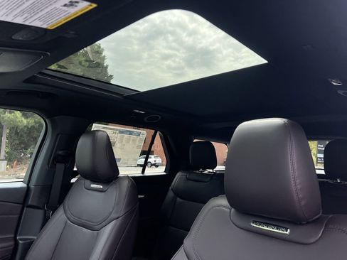 New 2026 Ford Explorer Platinum RWD image 11