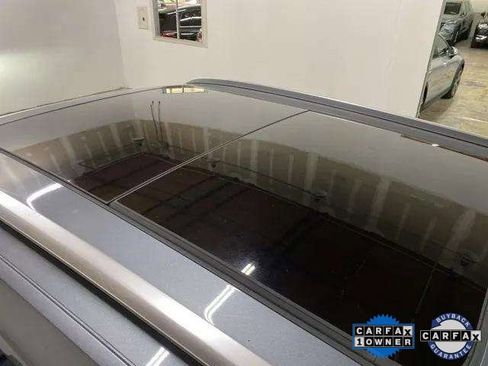 Used 2023 Volkswagen Atlas Cross Sport SE w/ Panoramic Sunroof Package image 24