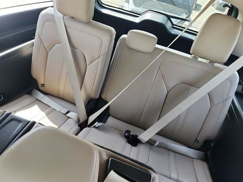 Used 2022 Ford Expedition Max Limited AWD/4WD image 7