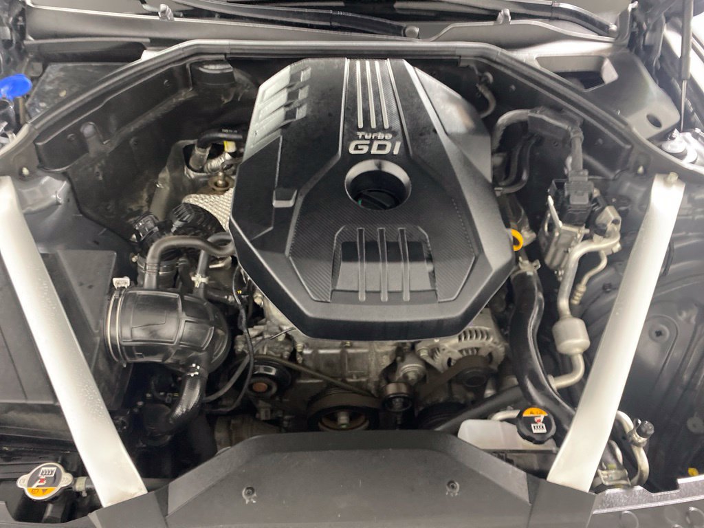 Used 2023 Genesis G70 2.0T AWD/4WD image 34