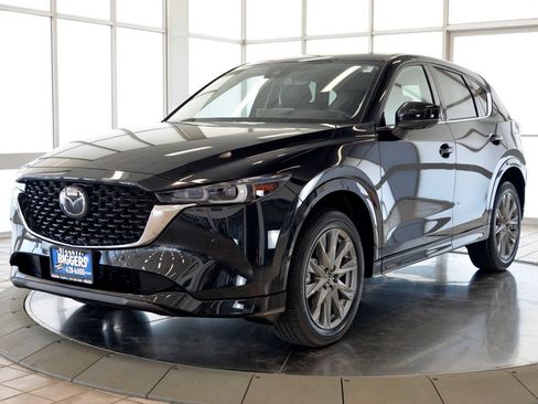 Certified 2025 MAZDA CX-5 AWD 2.5 S w/ Premium Plus Pkg image 4