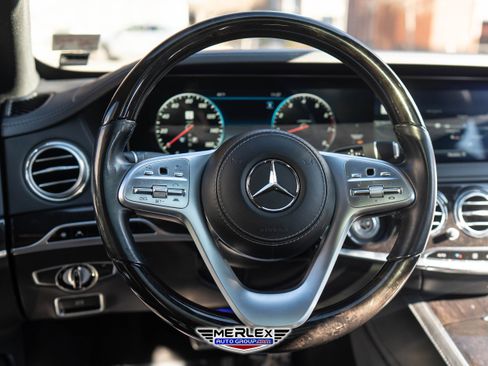 Used 2018 Mercedes-Benz S 560 Sedan w/ AMG Line Exterior image 23