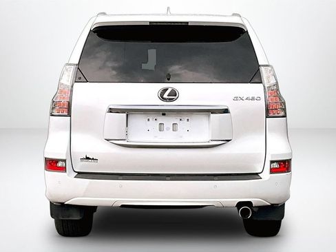 Used 2022 Lexus GX 460 Premium w/ Premium Package AWD/4WD image 7