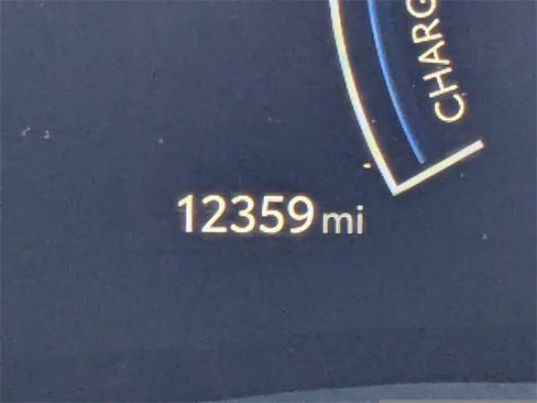 Used 2025 Toyota Camry LE image 27