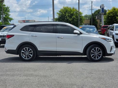 Used 2017 Hyundai Santa Fe Limited AWD/4WD image 8