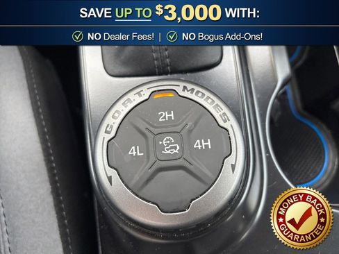 Used 2024 Ford Bronco Black Diamond image 30