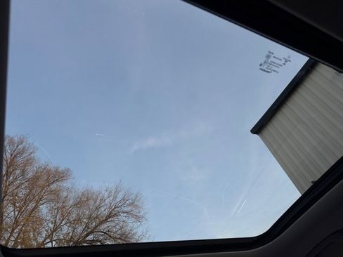 Used 2022 Jeep Grand Cherokee L Limited w/ Trailer Tow Group (B) image 17