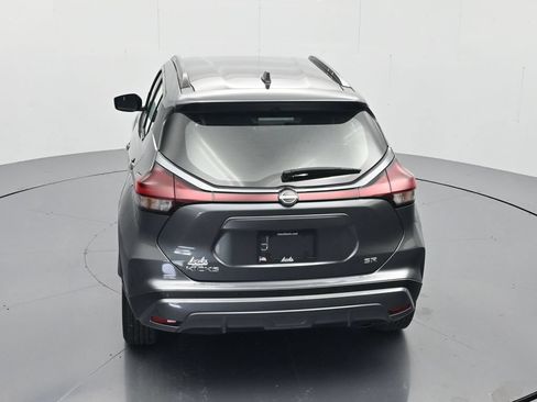 Certified 2024 Nissan Kicks SR FWD image 33