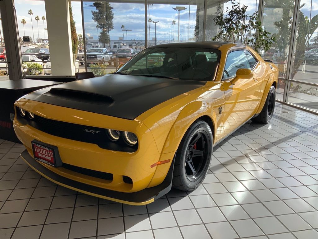 Used 2018 Dodge Challenger SRT Demon RWD image 1
