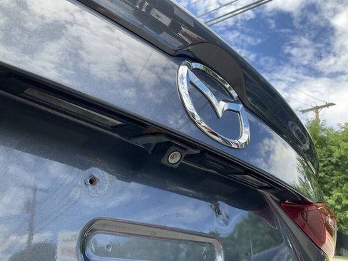 Used 2014 MAZDA MAZDA3 i Grand Touring FWD image 11